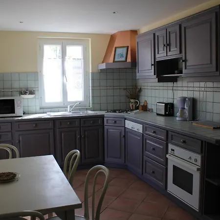 Authentique Avec Piscine Privee, Wifi Et Espace Nature - Fr-1-653-274 *